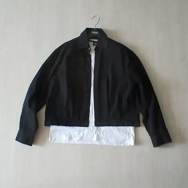 [BUNJANG] Pleated Hem Jacket / 밑단핀턱 자켓