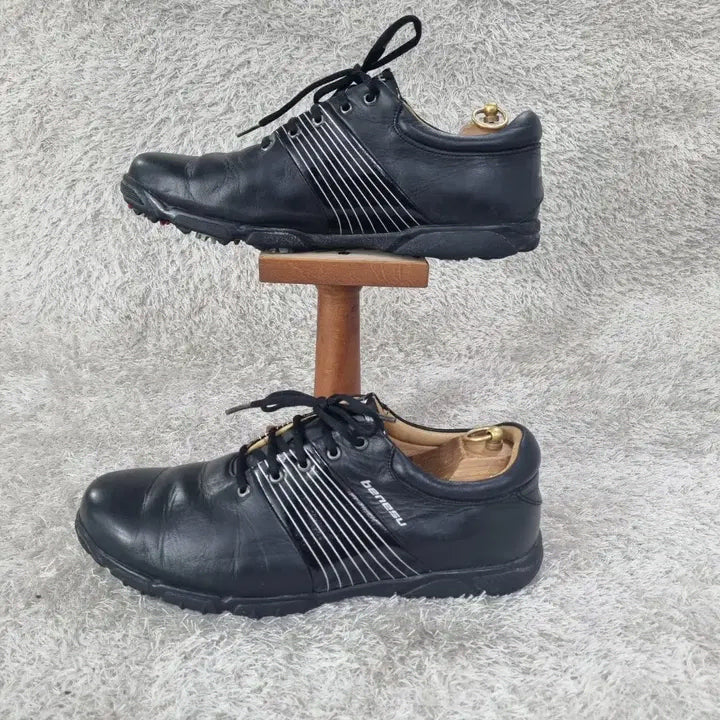 [BUNJANG] BENESU Functional Golf Shoes / 275 BENESU 베네슈 기능성 골프화