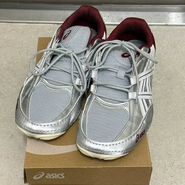 [BUNJANG] Asics Hypersink Silver 250 / 아식스 하이퍼싱크 실버 250