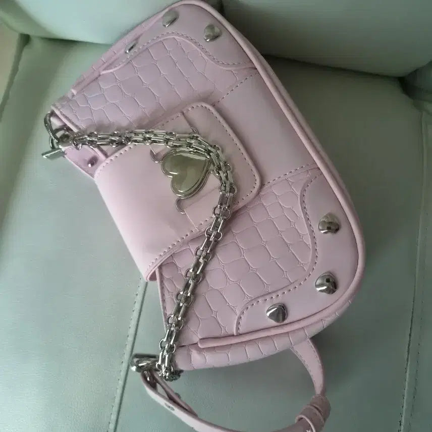 [BUNJANG] Pink Chain Shoulder Bag with Heart Charm / 핑크  체인 숄더백