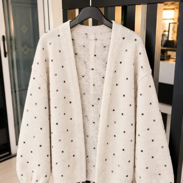 [BUNJANG] Cream Petit Square Pattern Cardigan / 크림색 쁘띠 스퀘어 패턴 가디건