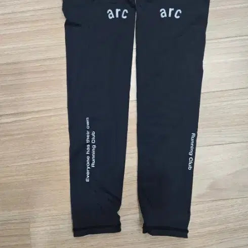 [BUNJANG] ARC Running Arm Sleeve - Black (Medium) / arc 러닝 암슬리브 블랙 M