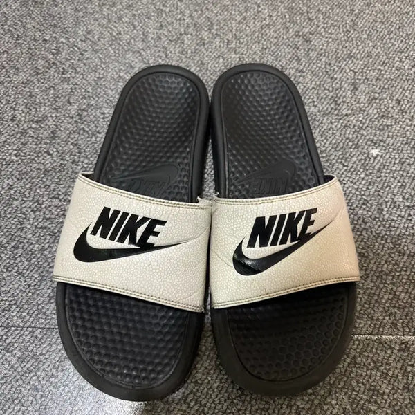 [BUNJANG] Nike Slides / 나이키 슬리퍼