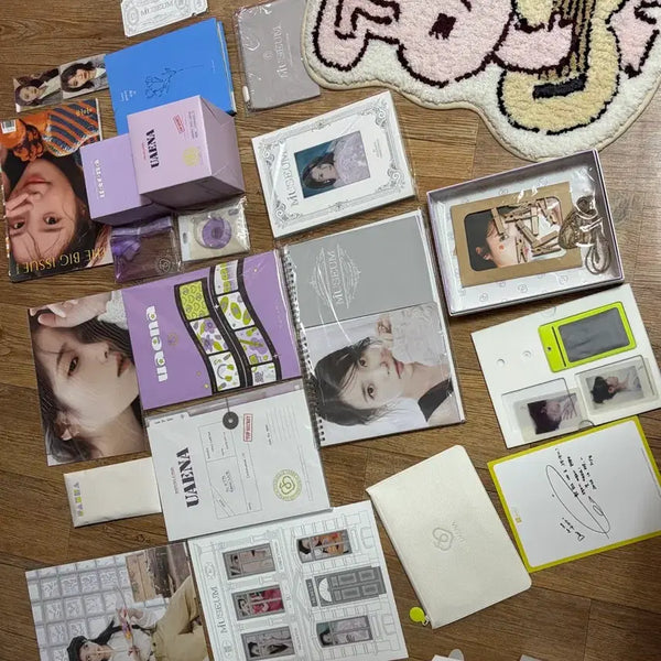 [BUNJANG] IU Goods Bundle Set / 아이유 굿즈 세트 일괄 (개별 X)