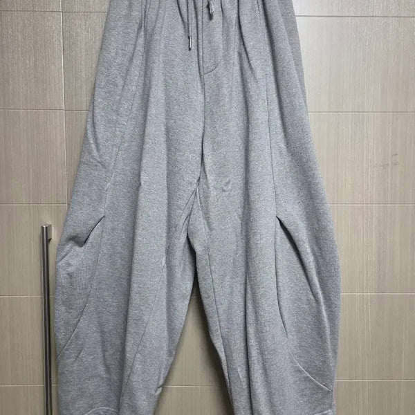[BUNJANG] Newchiefchic Grey Sweatpants / 뉴치프시크 스웻팬츠 그레이