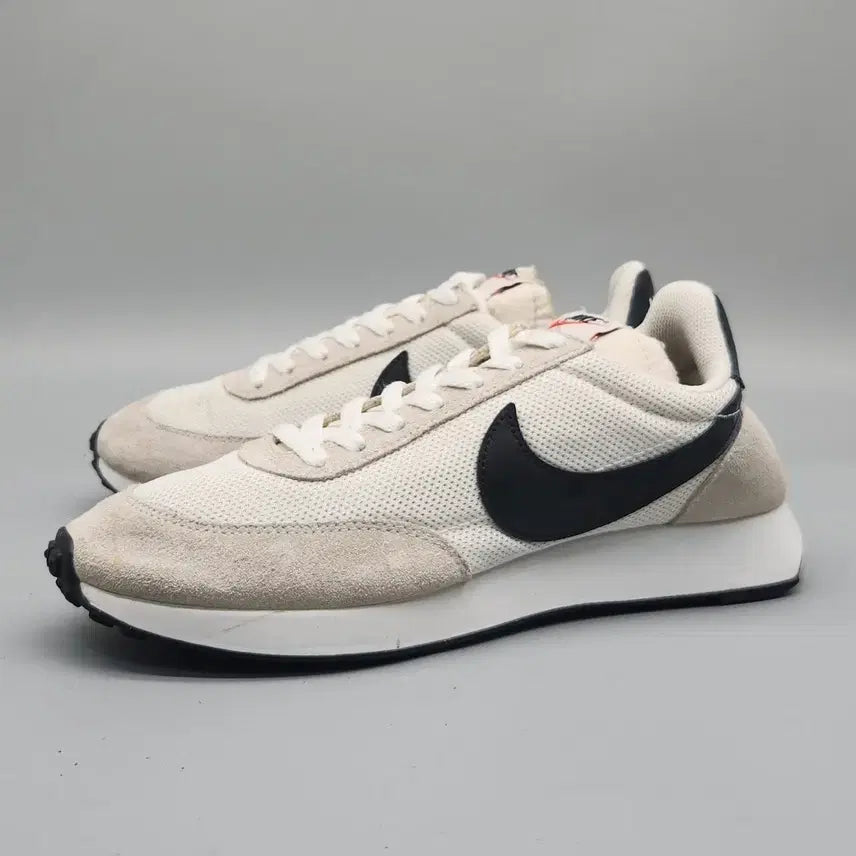 [BUNJANG] Nike Air Tailwind 79 Sneakers / g 나이키 에어 테일윈드79 운동화 255