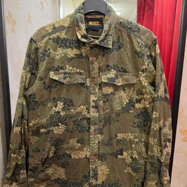 [BUNJANG] DC Digital Camo Outer Shirt (Size 105-110) / 7/74 DC 디지털 카모 아우터 셔츠 105-110