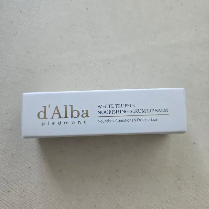 [BUNJANG] D'Alba White Truffle Lip Balm Bundle / 달바 립밤 외 3종