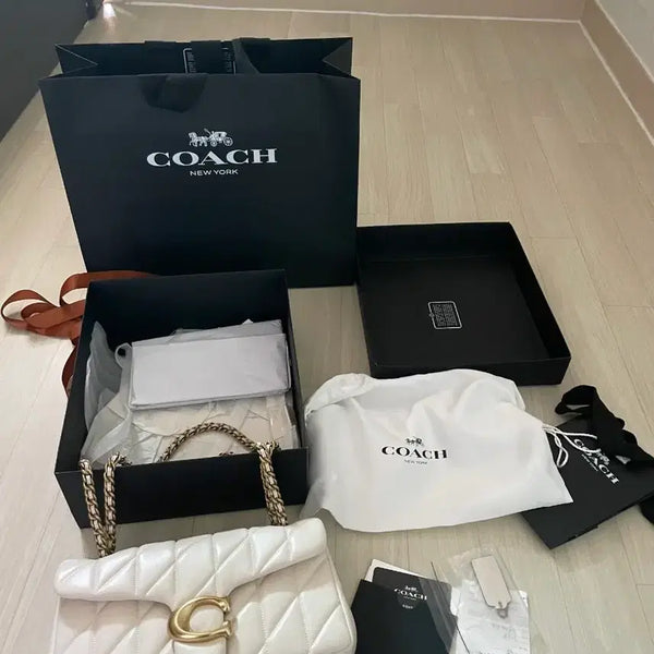 [BUNJANG] Coach Tabby 26 Shoulder Bag / 코치 태비 26 숄더백( 풀박스 , 한국정발, 보증서 유)