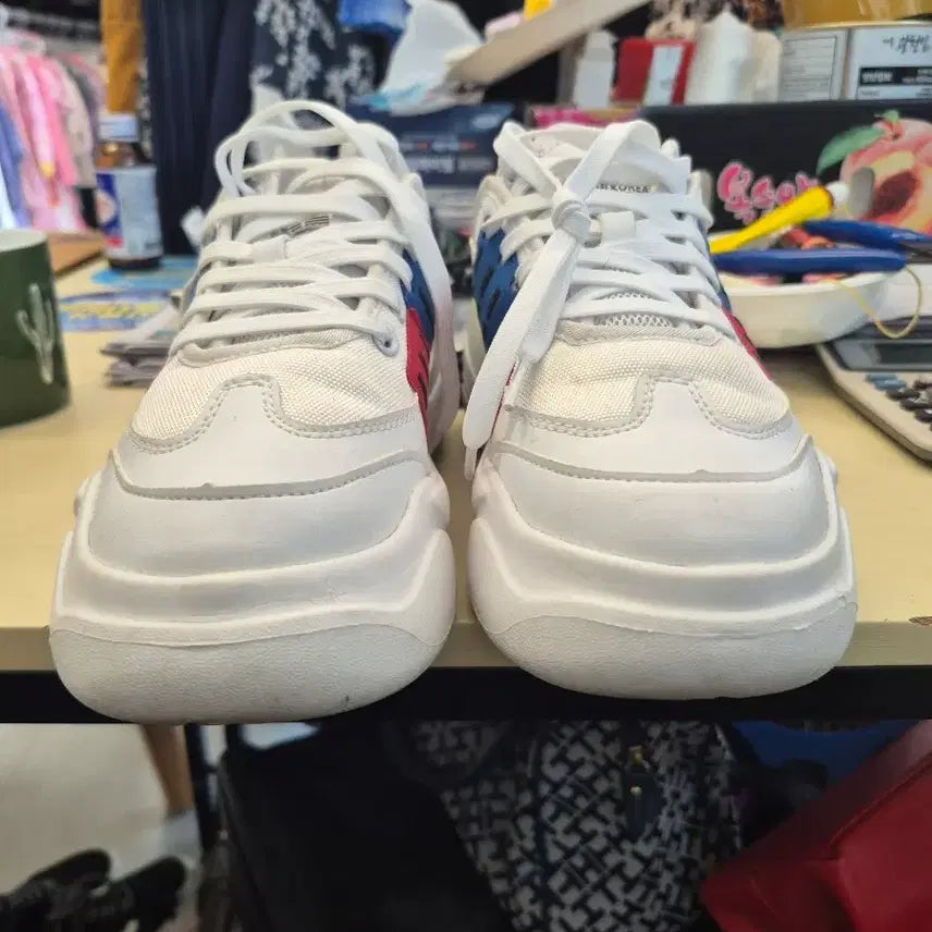 [BUNJANG] LAKAI KOREA Dokdo Edition Sneakers / 라카이 코리아(LAKAI KOREA) 브랜드의 독도 에디션(독도 스니커즈)