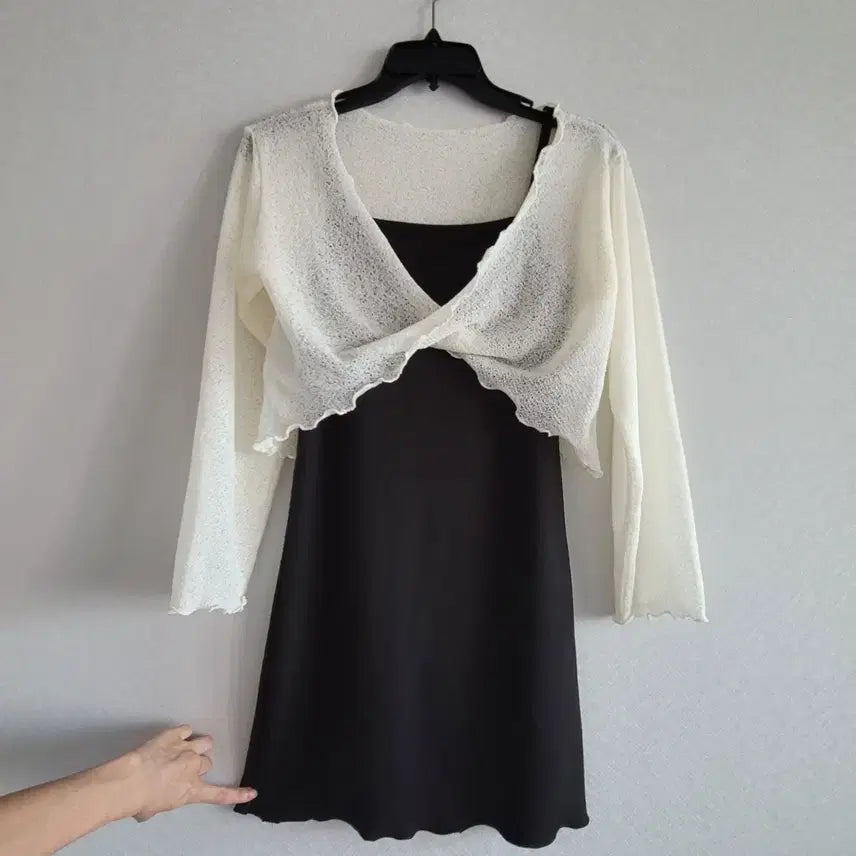 [BUNJANG] Ivory Knit & Mini Dress Set / 아이보리 니트 + 미니 원피스 세트 (44/55/66 사이즈)
