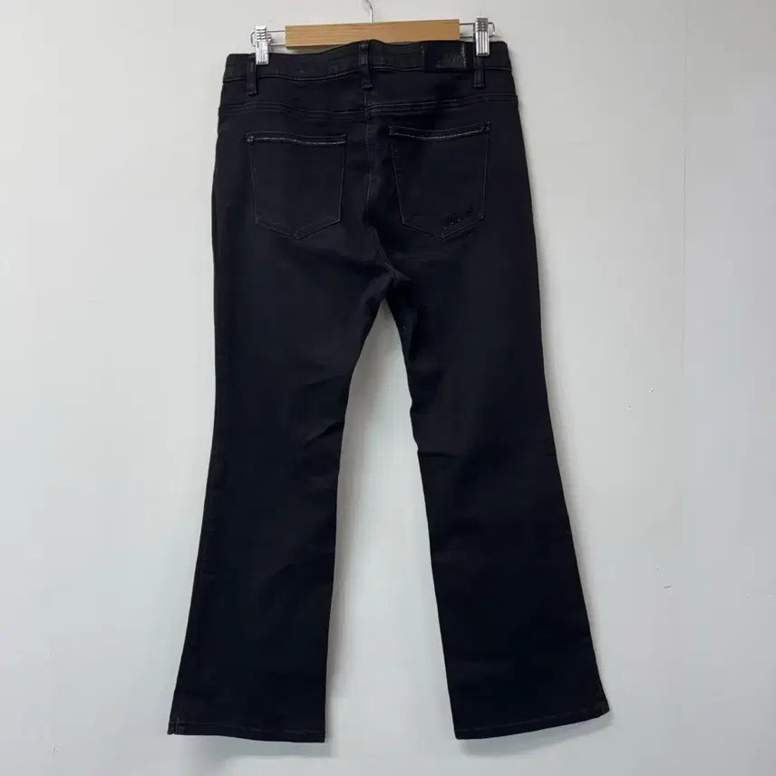 [BUNJANG] Karl Lagerfeld Black Bootcut Denim Pants / 칼라거펠트 블랙 부츠컷 데님 팬츠