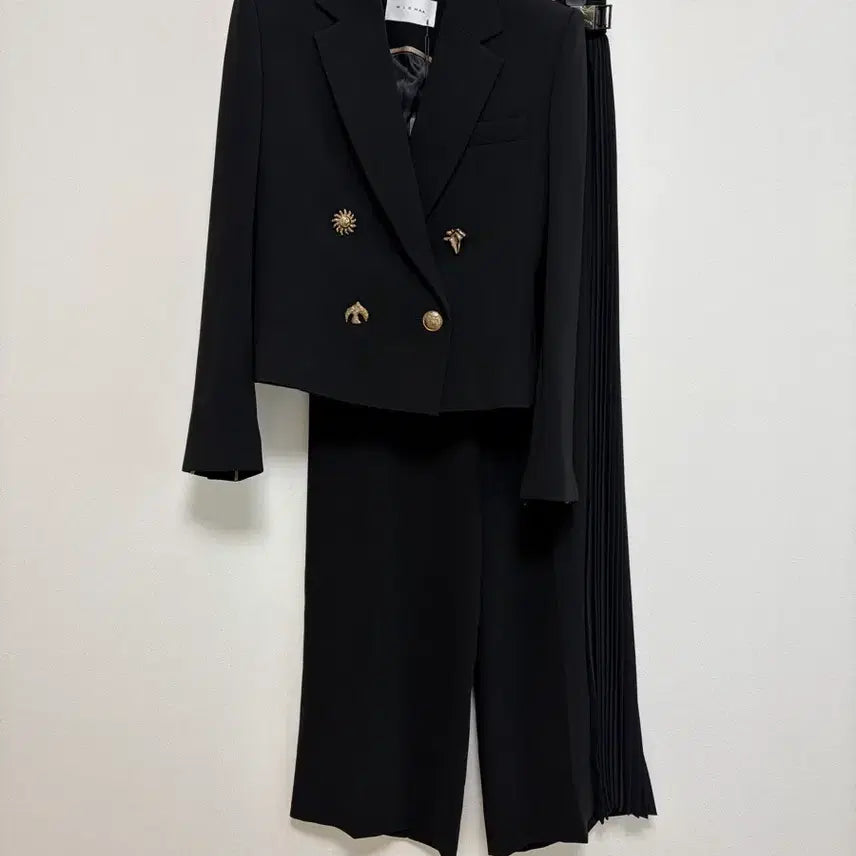 [BUNJANG] MICHAA Double-Button Suit Set-up 44 New / 미샤 더블버튼 정장 셋업 44 새상품
