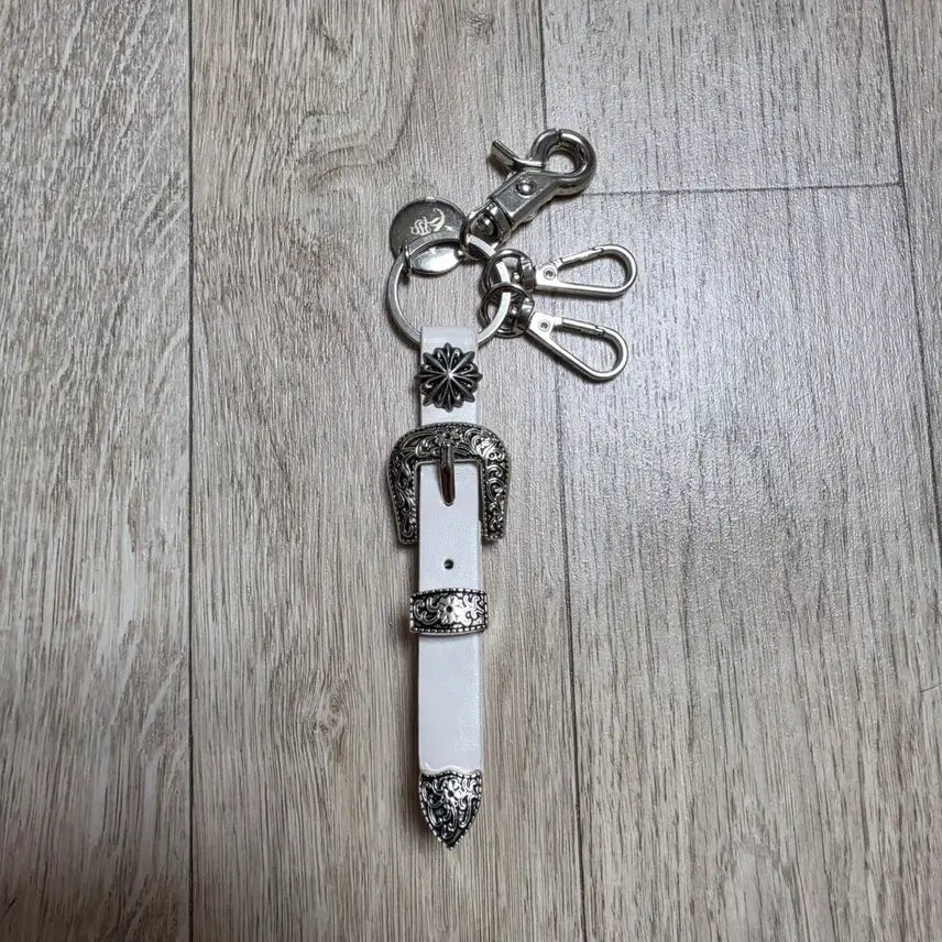 [BUNJANG] RSSC Western Belt Keychain / [새상품] 알에스에스씨 웨스턴 벨트 키링