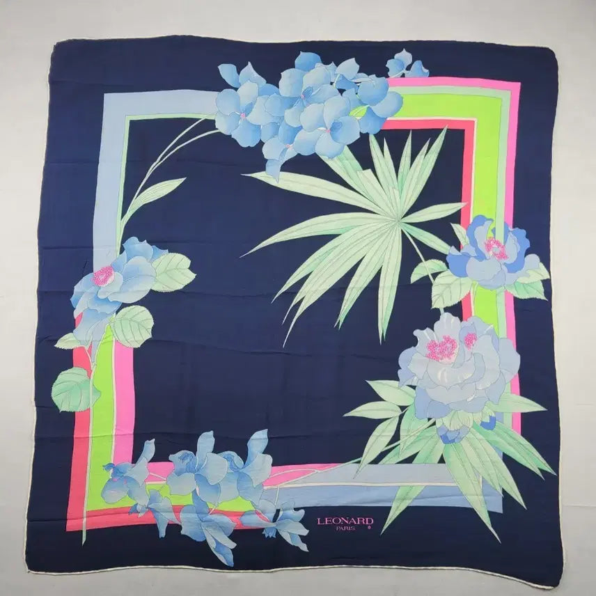[BUNJANG] Leonardo Paris Silk Scarf / (정품) 레오나르도 스카프
