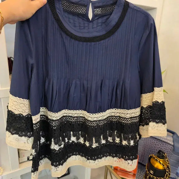 [BUNJANG] Punching Lace Blouse / 미친세일 펀칭레이스 블라우스