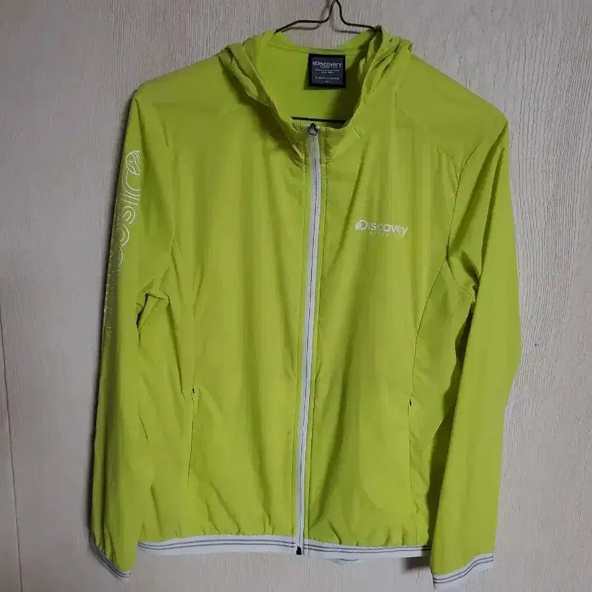 [BUNJANG] Discovery Lightweight Women's Windbreaker Jacket / 디스커버리 바람막이 경량 여성 자켓