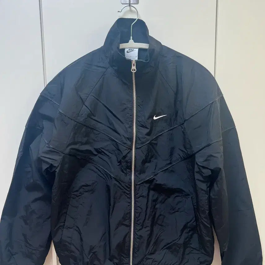 [BUNJANG] Nike Black Windbreaker Jacket / 나이키 바람막이 검정색