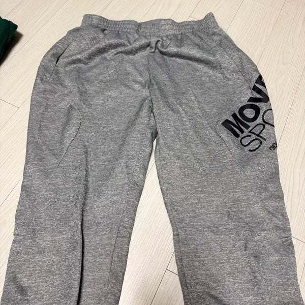 [BUNJANG] Descente Jogger Training Pants / 데상트 바지