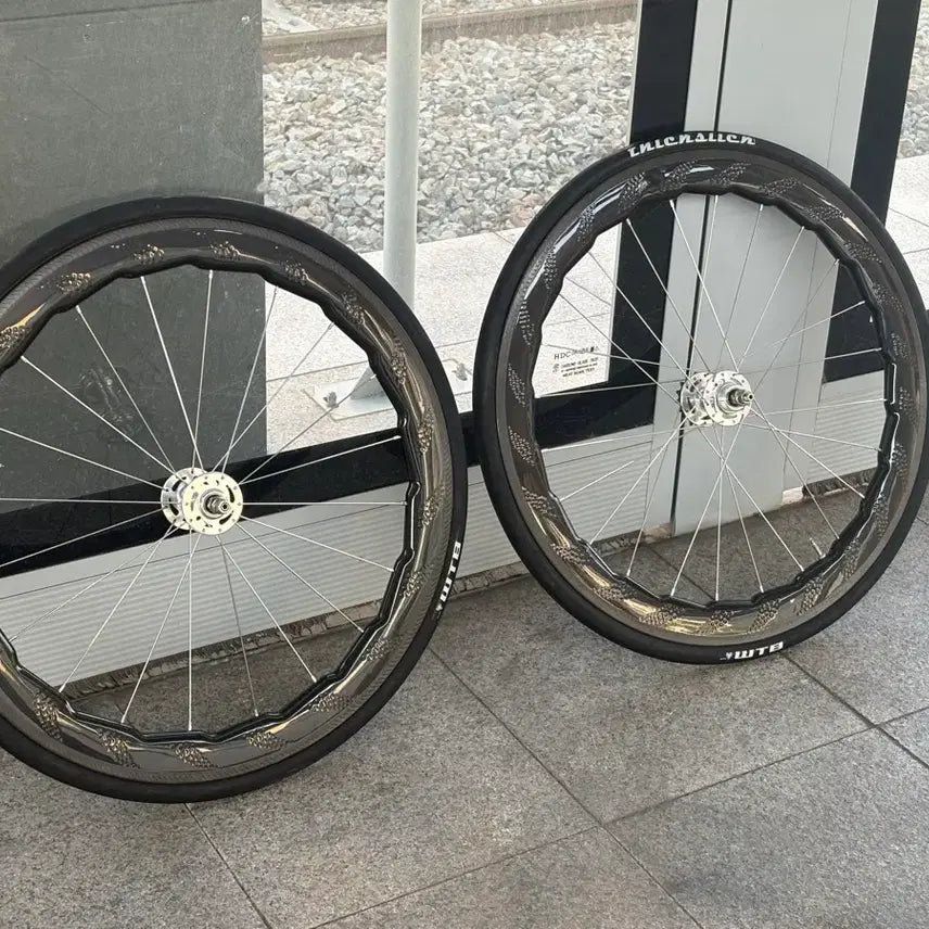 [BUNJANG] Custom Carbon Wave Rim Wheelset / 주문제작 카본 웨이브림 카본휠셋