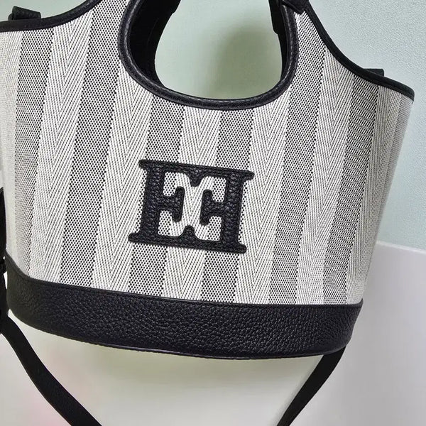 [BUNJANG] Escada Maison Jacquard Tote & Shoulder Bag / 에스까다 메종 자카드 토트&숄더백 두번사용