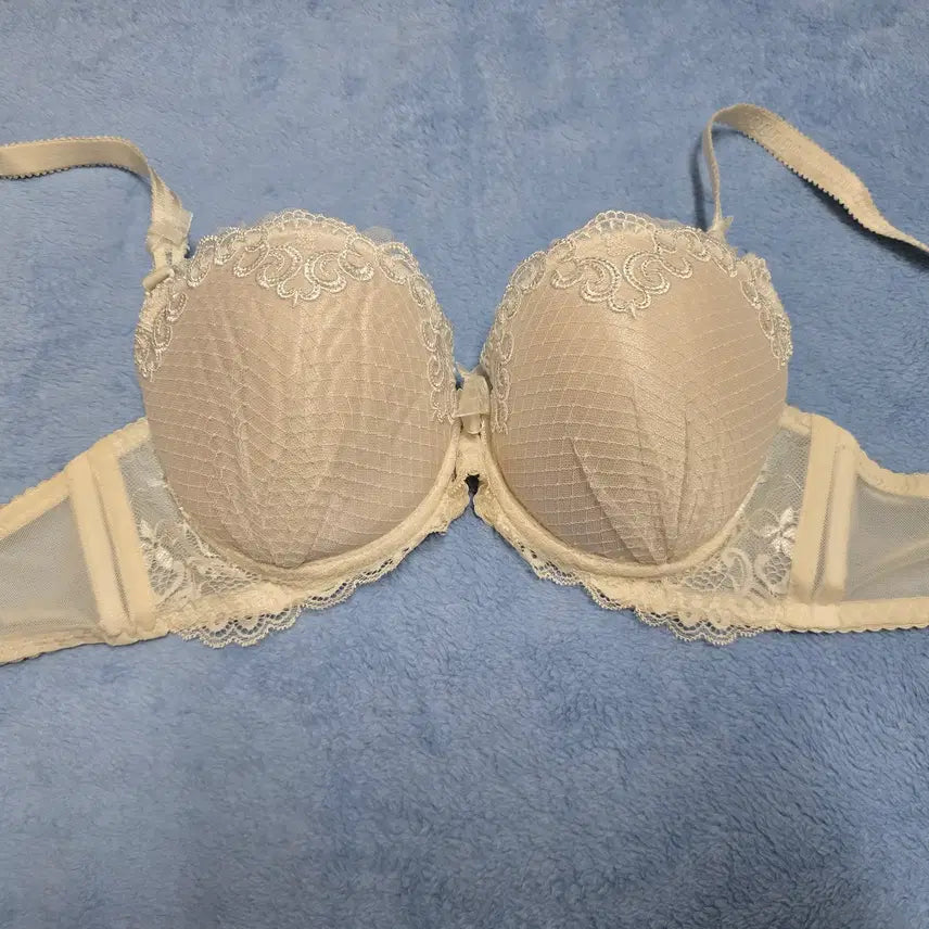 [BUNJANG] White Lace Bra / (중고)[B75] 여성 화이트 레이스 브라