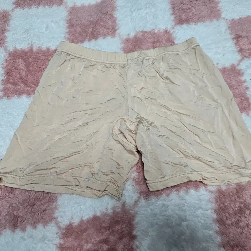 [BUNJANG] Women's Beige Plain Square Cut Underpants Size 95 / (중고) 여성 베이지 무지 사각 속바지 95