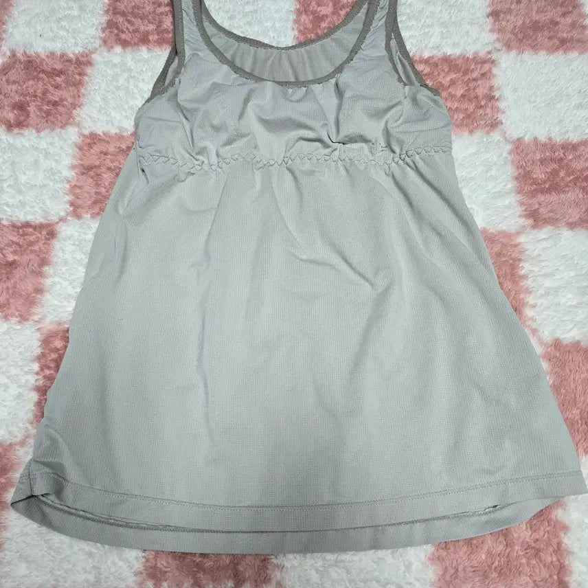 [BUNJANG] Women's Gray Mesh Sleeveless Undershirt - Size 85 / (중고) 여성 언더라인 회색 메쉬 민소매 런닝 나시 85