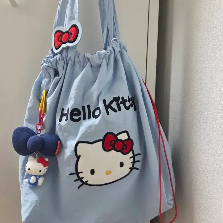 [BUNJANG] Hello Kitty Bag + Keyring Set (New) / 일괄)정품 키티 바스락 가방+ 키티 키링 세트 새상품