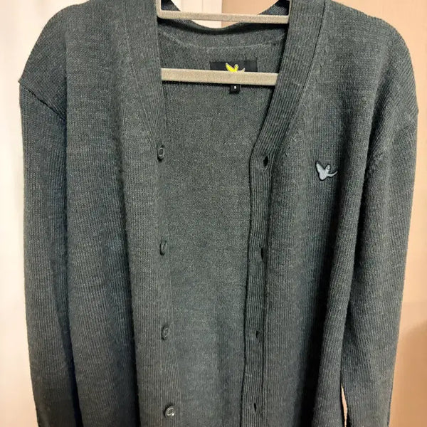[BUNJANG] What it isn' Gray Cardigan / 왓이즌 그레이 가디겈