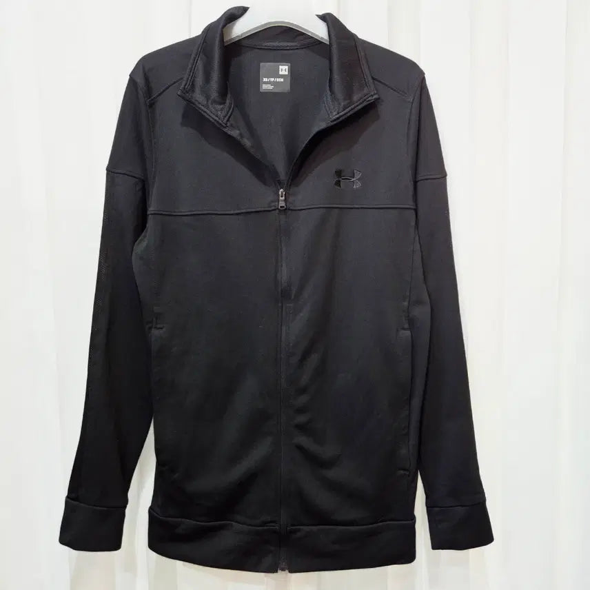 [BUNJANG] Under Armour 20s XS Polyester Track Jacket / 20s XS 언더아머 폴리100 트랙 재킷 A113
