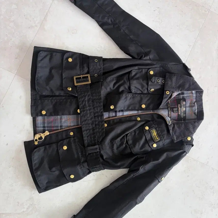 [BUNJANG] Barbour International Wax Jacket - Black / 바버 인터내셔널 왁스 자켓 블랙