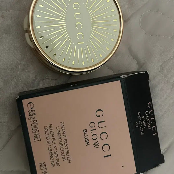 [BUNJANG] Gucci Glow Blush Arctic Rose 01 / 구찌 글로우 블러쉬 아틱 아르틱 로즈 01