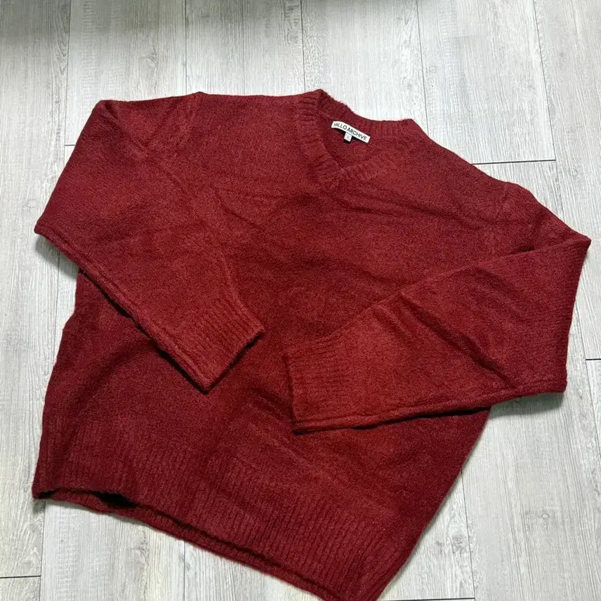 [BUNJANG] Milo Archive V-Neck Knit Red L / 밀로아카이브 브이넥 니트 레드 L