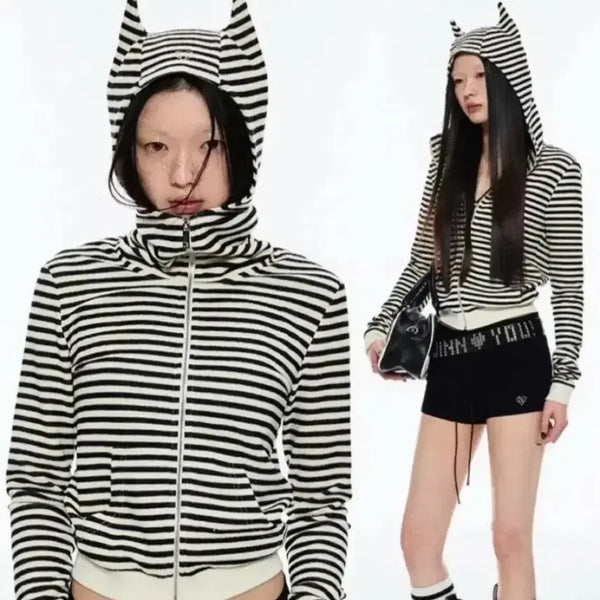 [BUNJANG] WJ Studio Striped Devil Horn Hoodie Zip-Up S / 원진스튜디오 스트라이프 악마뿔 후드집업 s 후디 니트 크롭 후드 에이나 신위