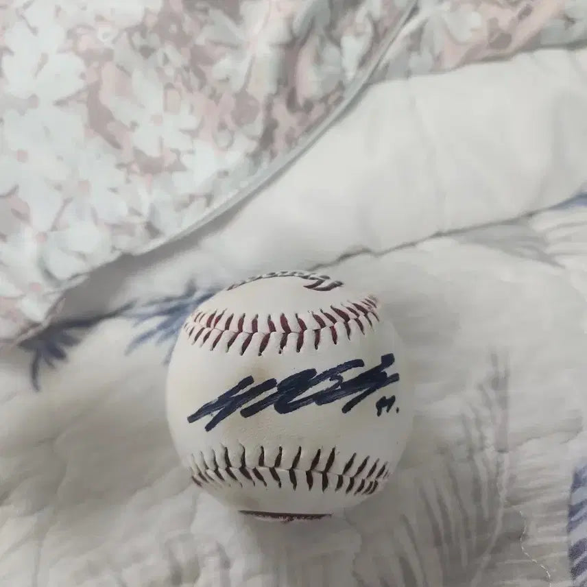 [BUNJANG] Kiwoom Heroes Lee Jung-hoo Autographed Baseball / 키움시절 이정후 친필 싸인볼