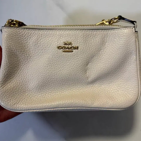 [BUNJANG] Coach Pouch White / 코치 파우치 화이트
