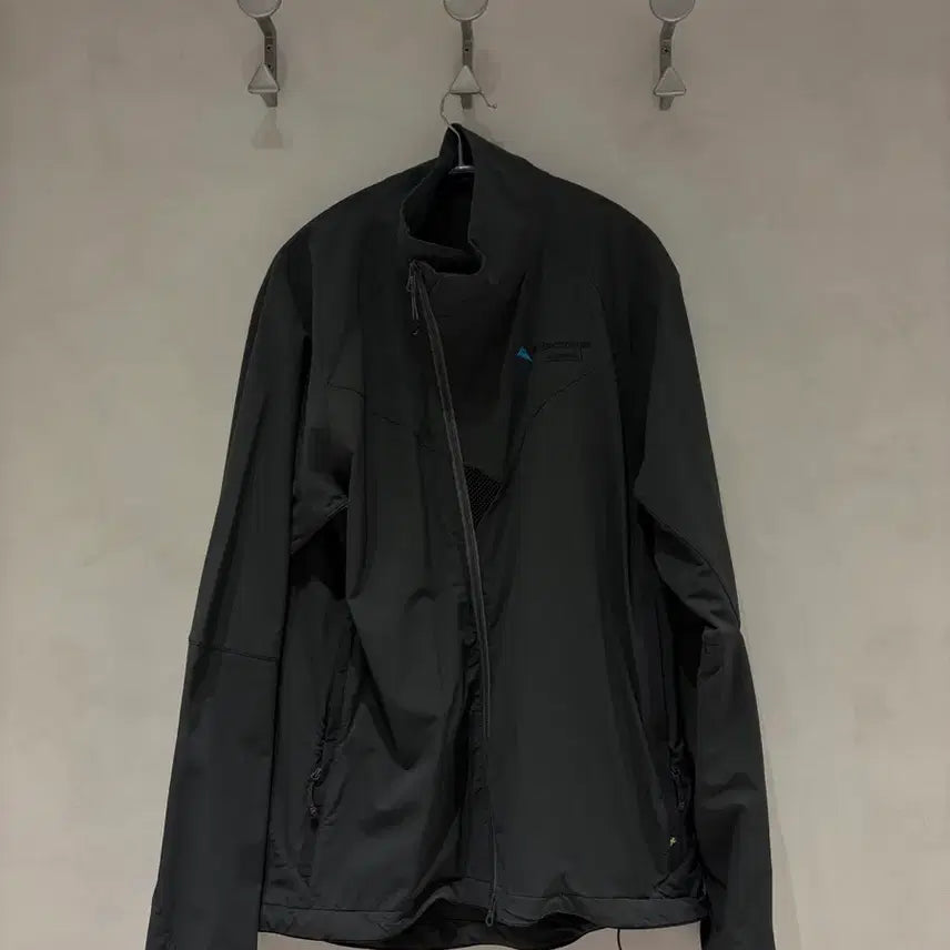 [BUNJANG] Klättermusen Vanadis Jacket Dark Grey / 클라터뮤젠 바나디스 집 자켓 다크그레이