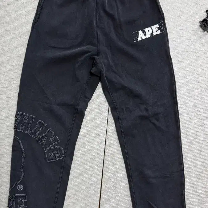 [BUNJANG] BAPE Sweatpants / 베이프 스웨트 팬츠 팝니다!