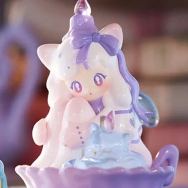 [BUNJANG] Finding Unicorn Aamy Witch's Kitchen Cat Figurine / 파인딩유니콘 aamy 마녀의 주방 / 마녀의 부엌 피규어 촛불 냐옹이
