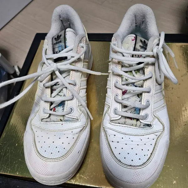 [BUNJANG] Adidas x Pixar Collaboration Sneakers - 240mm / 아디다스 픽사 콜라보 스니커즈 240mm 상태좋음