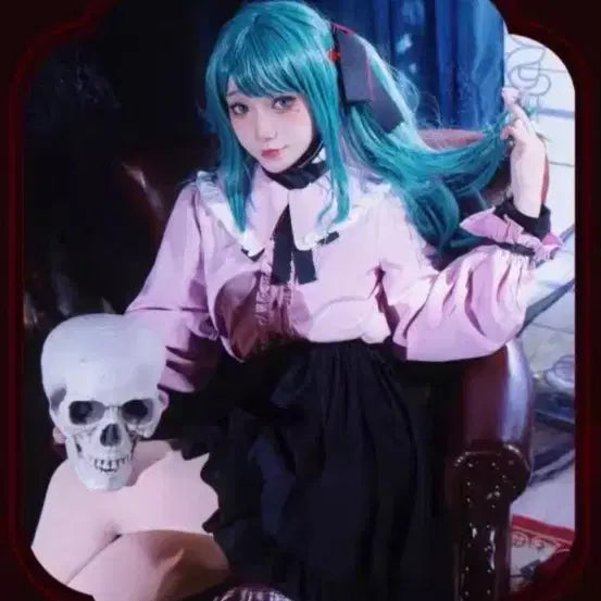 [BUNJANG] Vampire Miku Cosplay Full Set (M Size) / 뱀파이어 미쿠 m 코스프레 풀셋 판매합니다