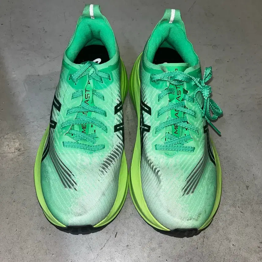 [BUNJANG] ASICS Mega Blast Shoes / 아식스 메가 블라스트 235