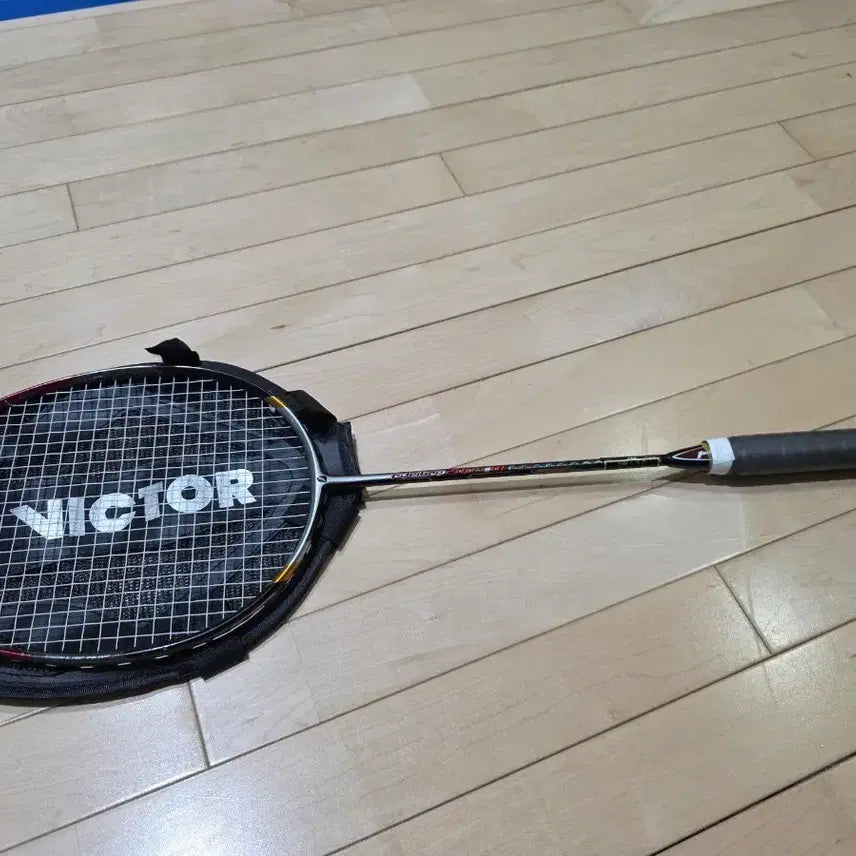 [BUNJANG] Badeul Badminton Racket T-Jeibee 2005 de / 배드민턴 라켓 판매