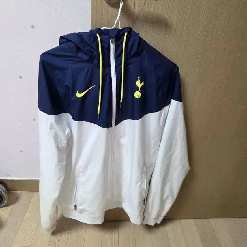 [BUNJANG] Nike Tottenham Hotspur Windbreaker Jacket / 나이키 토트넘 윈드브레이커 자켓