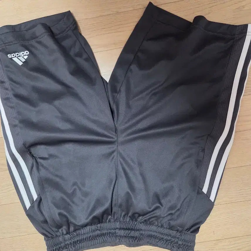 [BUNJANG] Adidas Training Shorts Grey / 아디다스 트레이닝 반바지