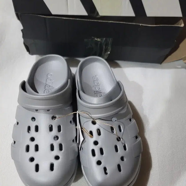 [BUNJANG] Adidas Adilette Platform Clog Silver Metallic / 아디다스 아딜렛 플랫폼 클로그 실버 메탈릭