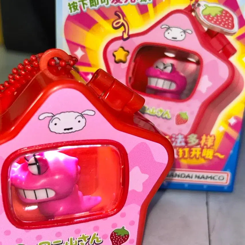 [BUNJANG] Crayon Shin-chan Star Shape LED Keyring / 짱구 별모양 LED 조명 키링