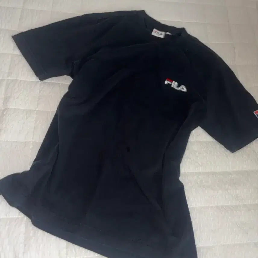 [BUNJANG] Fila Basic Logo T-Shirt Black / 휠라 반팔 티셔츠 검정