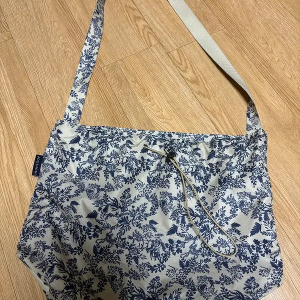 [BUNJANG] Highloop String Print Eco Bag Crossbody Bag / 하이루프 에코백 스트링 프린트 에코백 크로스백